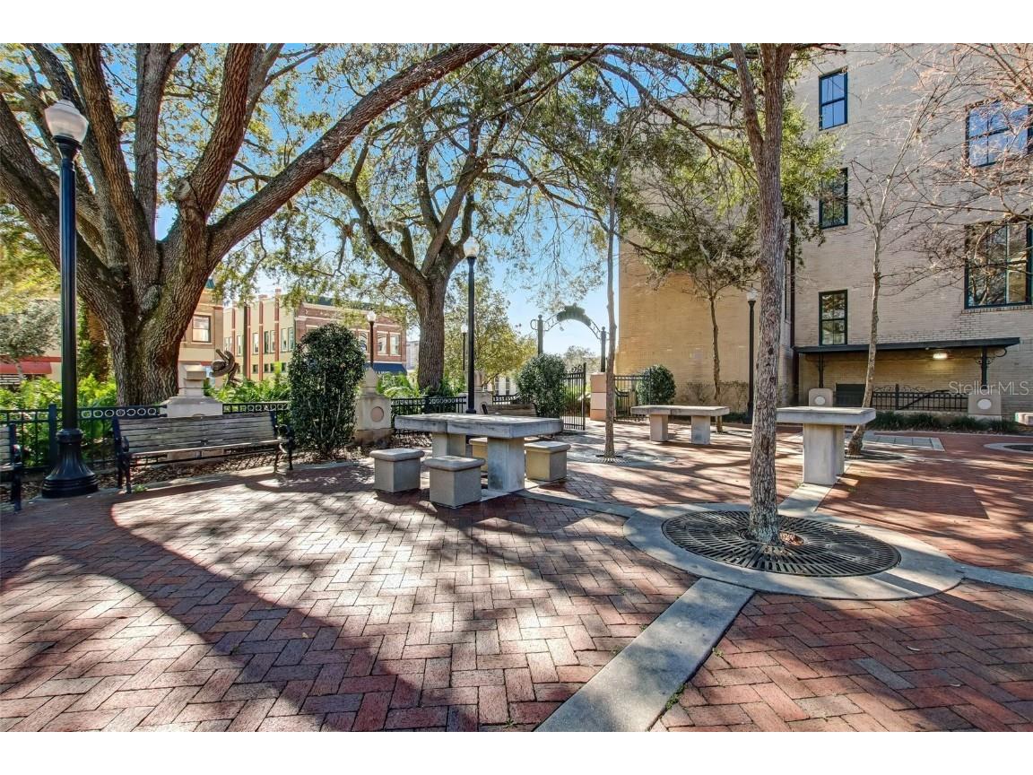 1133 Glenwood Road Deland FL 32720 V4937871 image86