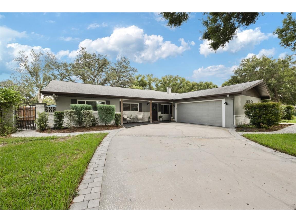 11331 N Oakleaf Avenue Tampa FL 33612 TB8424214 image1