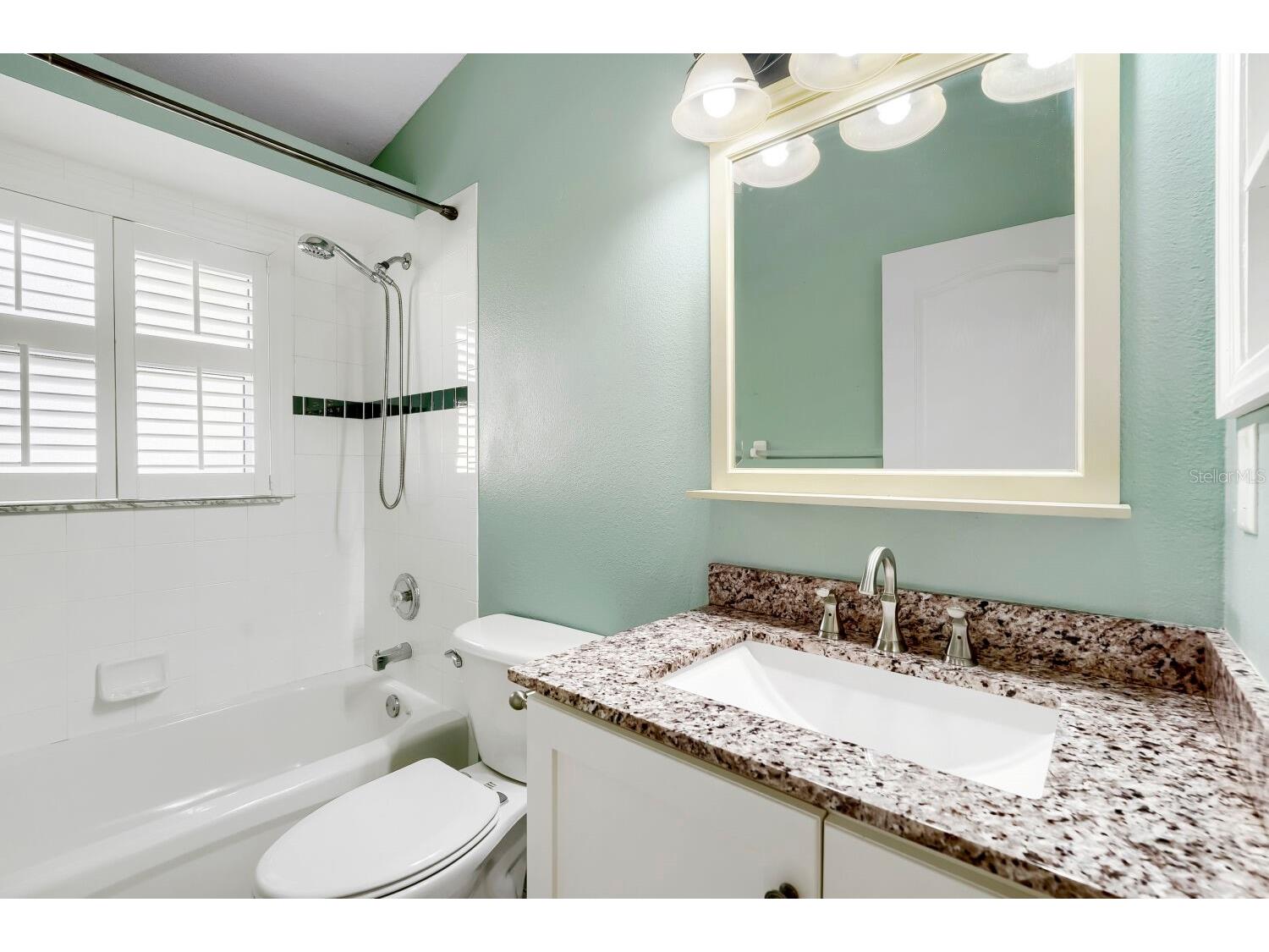 11337 Clear Oak Cir New Port Richey FL 34654 TB8498575 image22