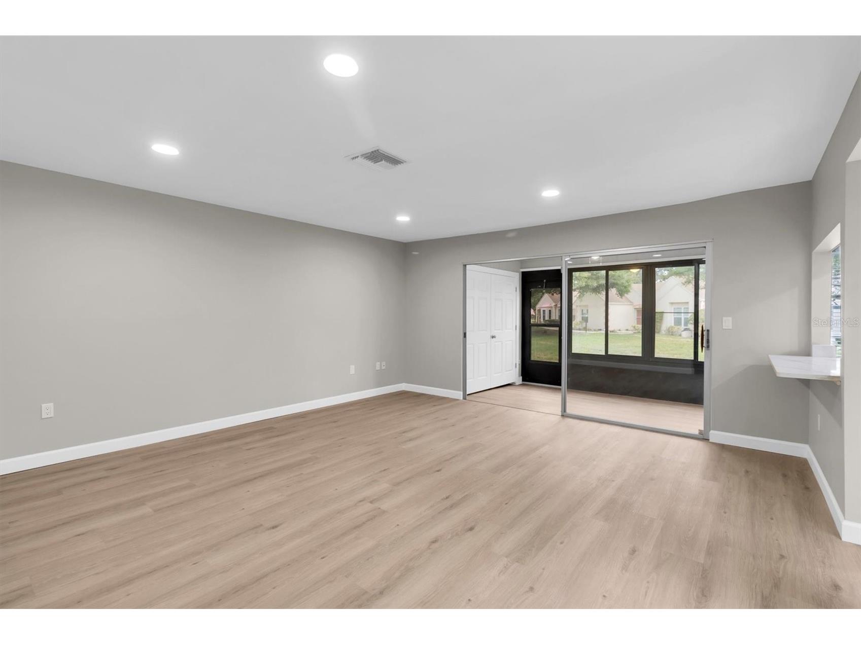 11337 Versailles Lane Port Richey FL 34668 W7887228 image3