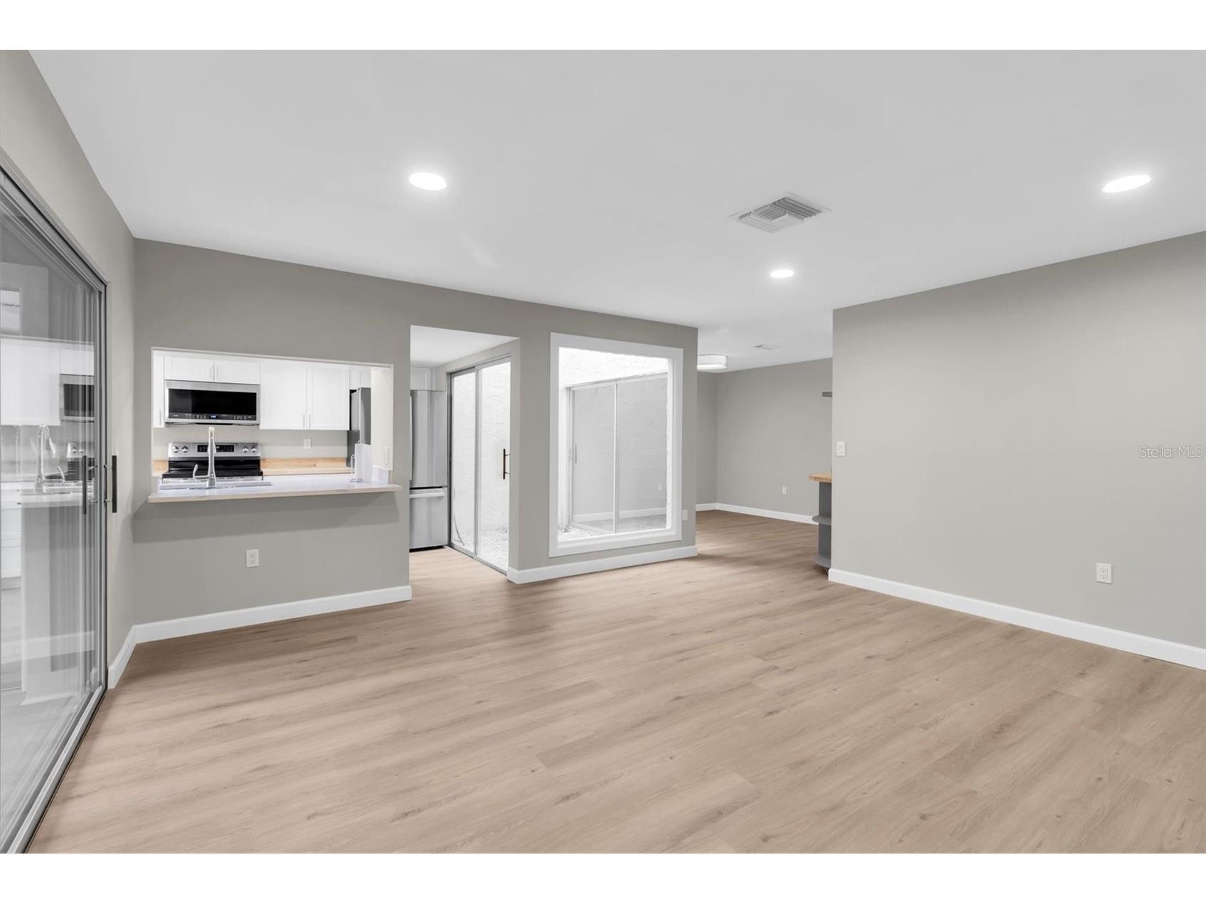 11337 Versailles Lane Port Richey FL 34668 W7887228 image5