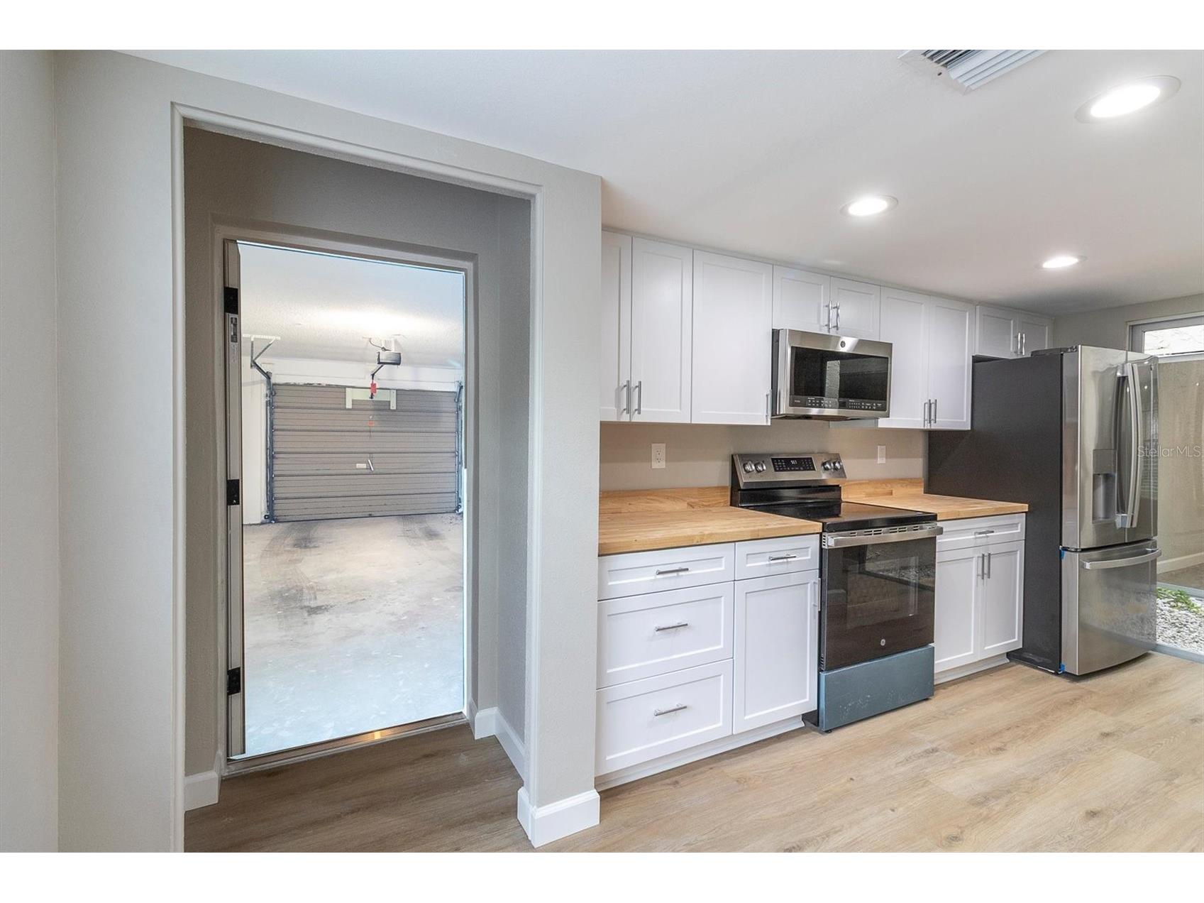 11337 Versailles Lane Port Richey FL 34668 W7887228 image8