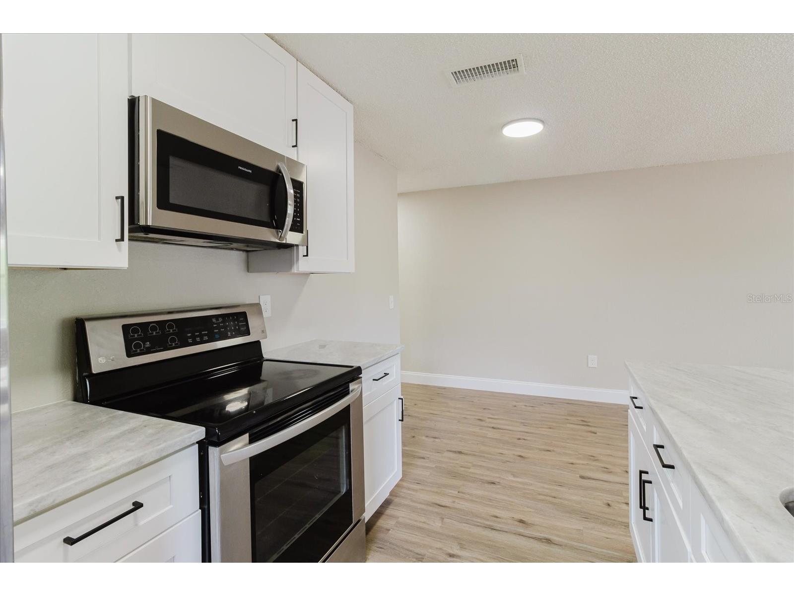 1134-1136 Gilmore Avenue Lakeland FL 33805 TB8512374 image10