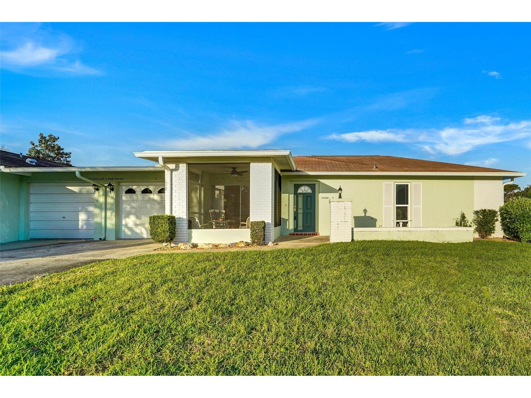 11340 Dollar Lake Drive #2 Port Richey FL 34668 W7884402 image1