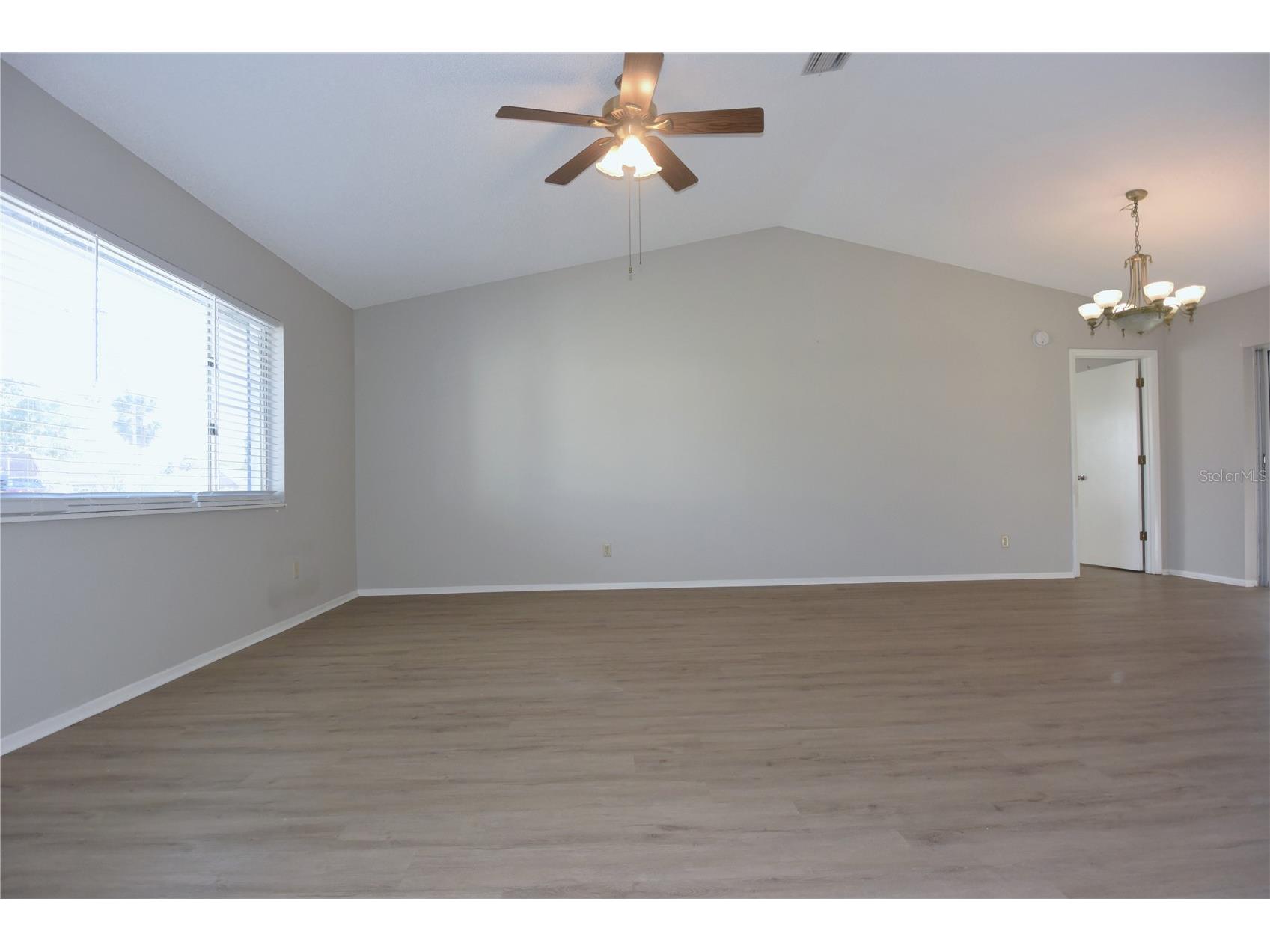 11341 Timbercrest Road Spring Hill FL 34608 W7884163 image8