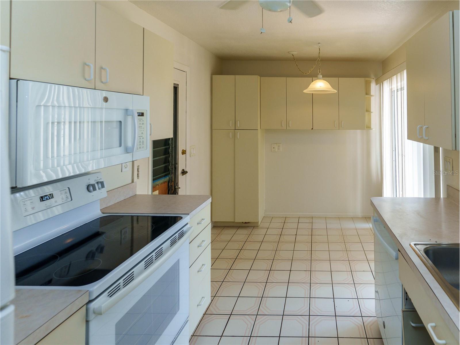 11341 Winwood Place Port Richey FL 34668 W7884520 image14