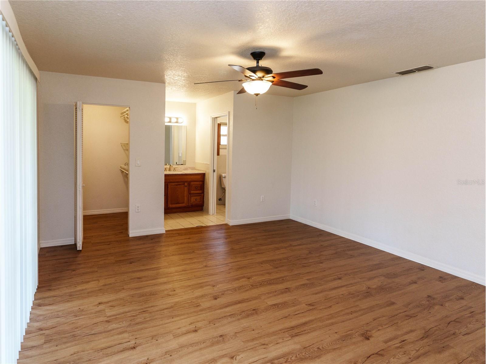 11341 Winwood Place Port Richey FL 34668 W7884520 image7