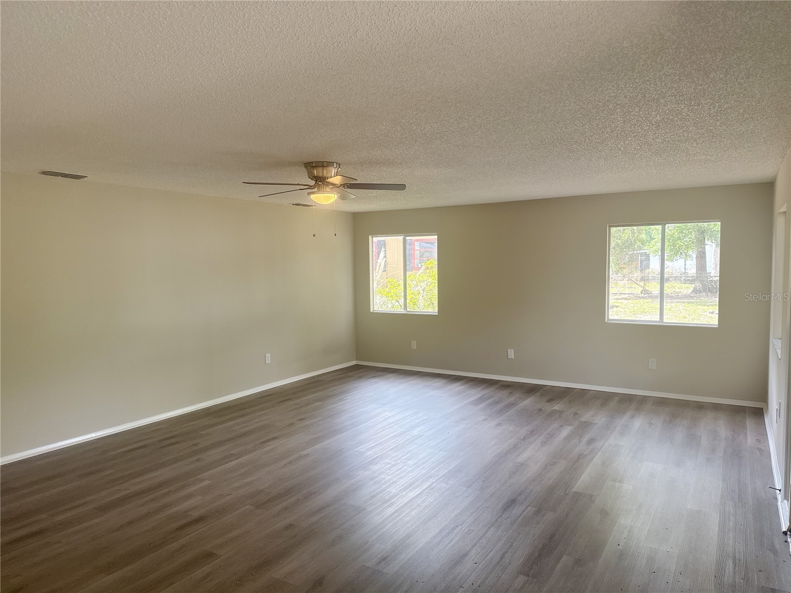 11345 SE 188th Avenue Ocklawaha FL 32179 OM724588 image3