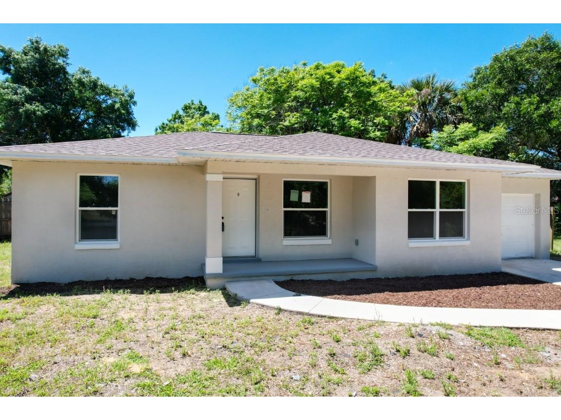 11348 Center Ln Leesburg FL 34788 V4935513 image1