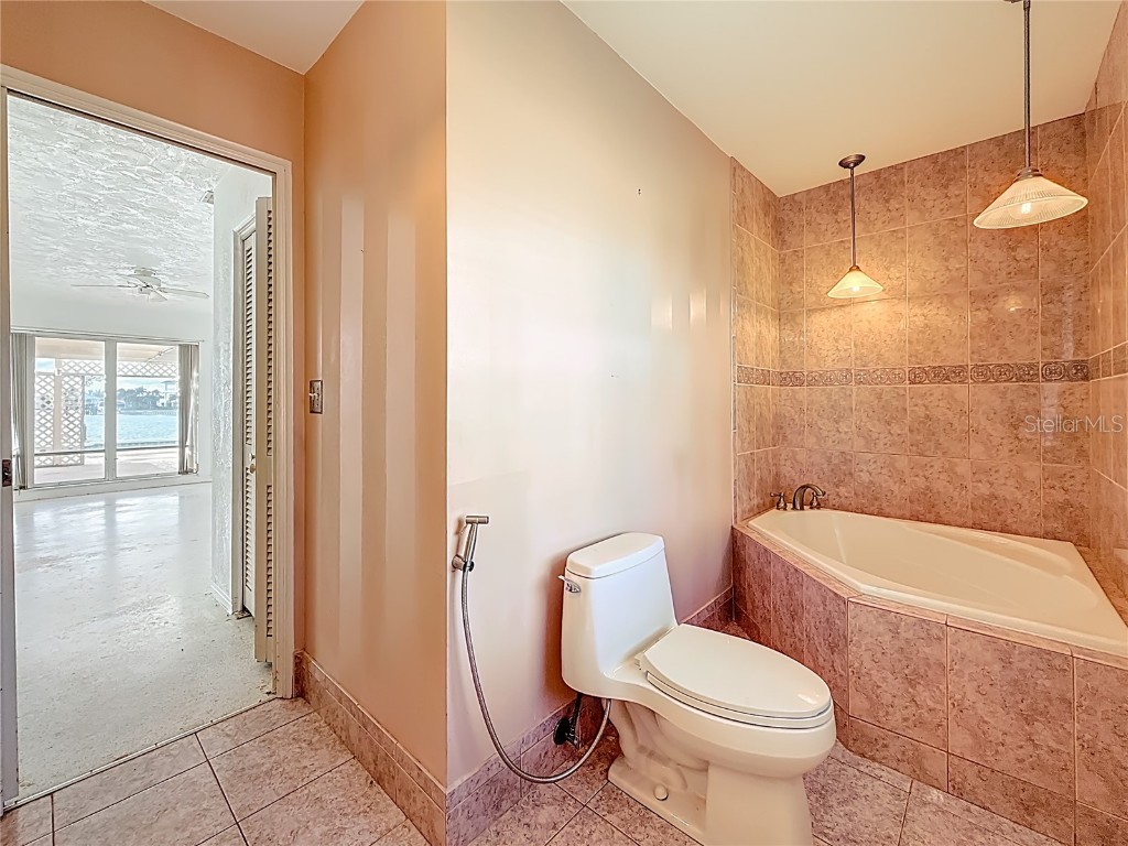 1135 81st Street S Saint Petersburg FL 33707 - BOCA CIEGA BAY TB8451865 image19