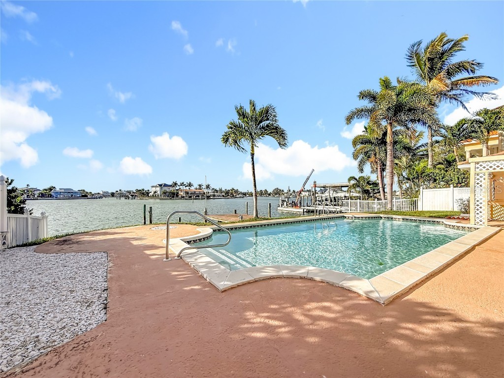 1135 81st Street S Saint Petersburg FL 33707 - BOCA CIEGA BAY TB8451865 image45