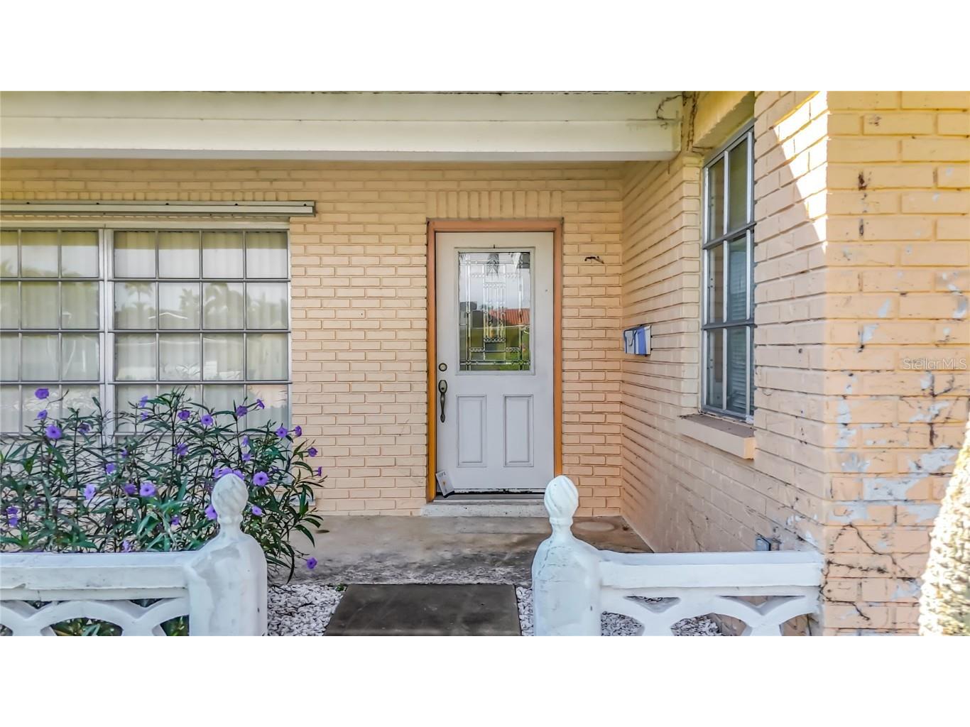 1135 81st Street S Saint Petersburg FL 33707 - BOCA CIEGA BAY TB8451865 image5