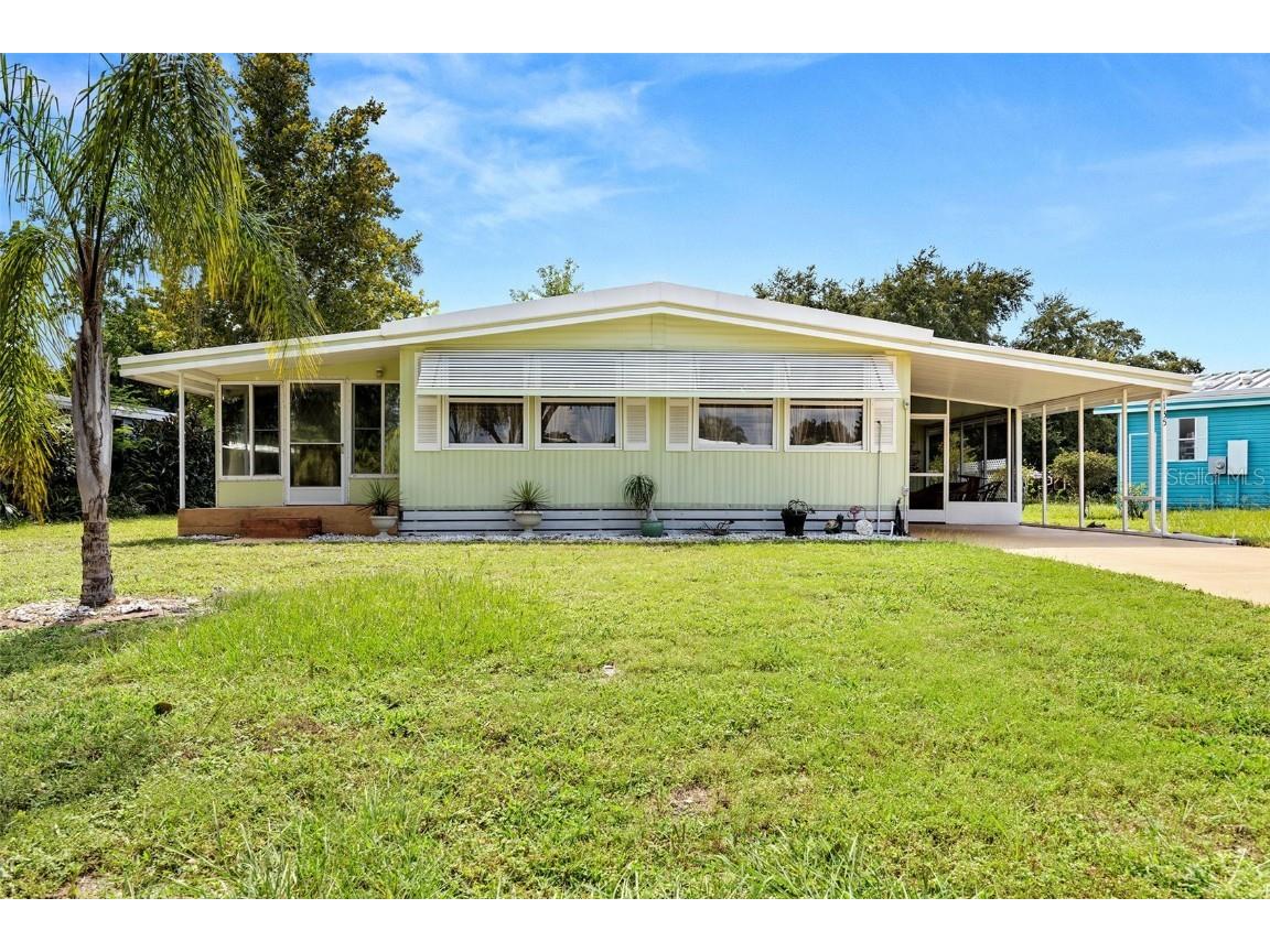 1135 Belmont Circle Tavares FL 32778 G5087408 image1