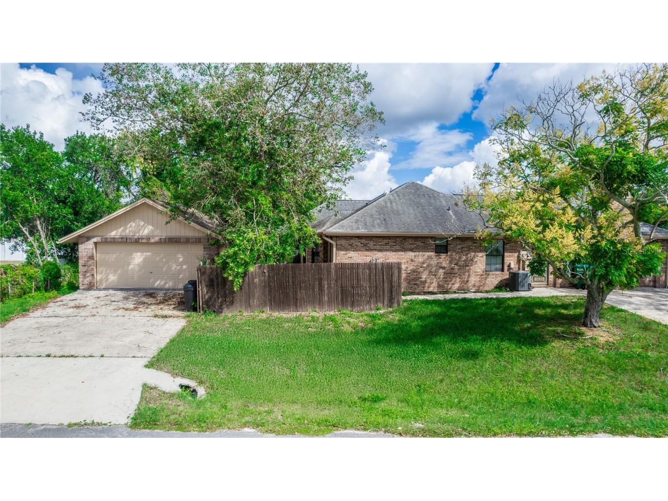 1135 E Lombardy Drive Deltona FL 32725 O6231833 image1