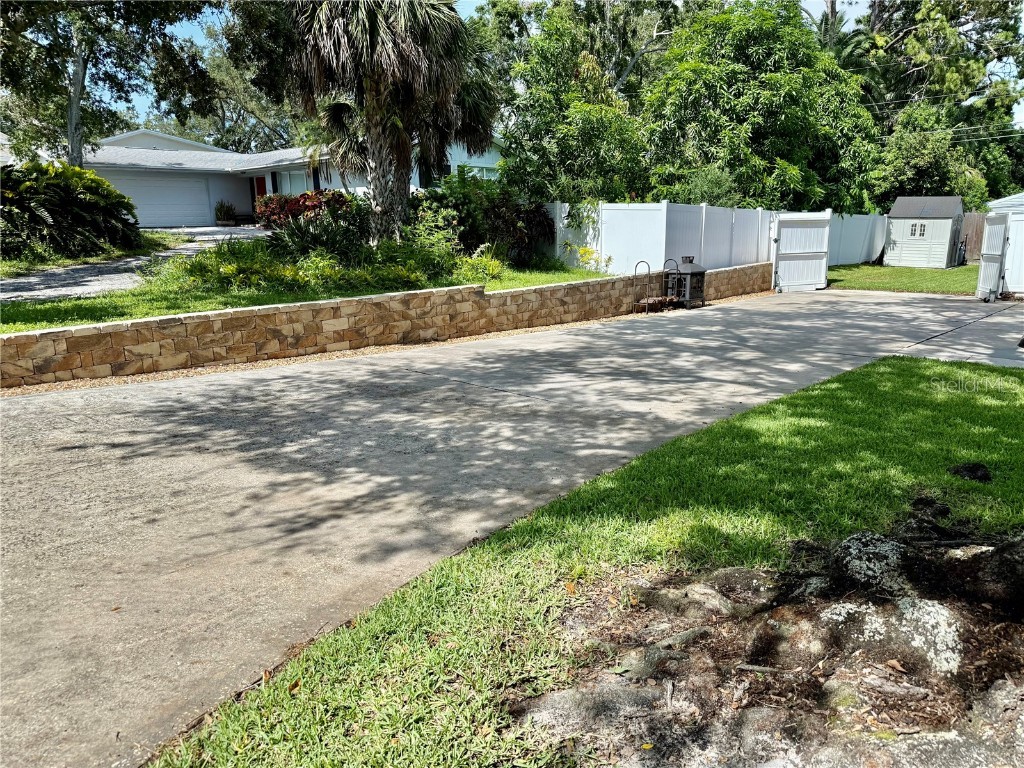1135 Fountainhead Drive Largo FL 33770 TB8405120 image3