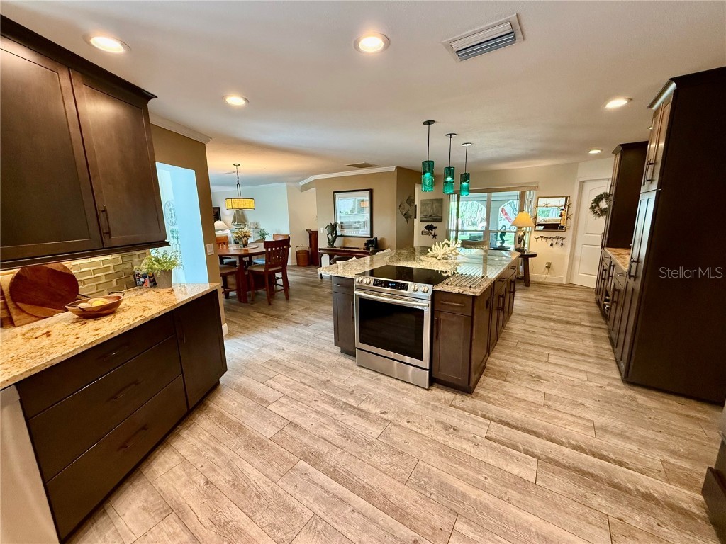 1135 Fountainhead Drive Largo FL 33770 TB8405120 image33