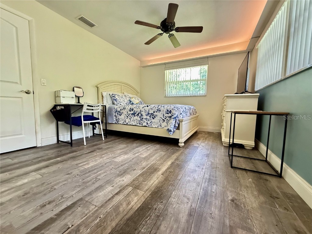 1135 Fountainhead Drive Largo FL 33770 TB8405120 image58