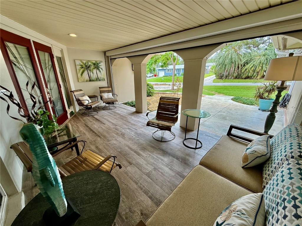 1135 Fountainhead Drive Largo FL 33770 TB8405120 image9