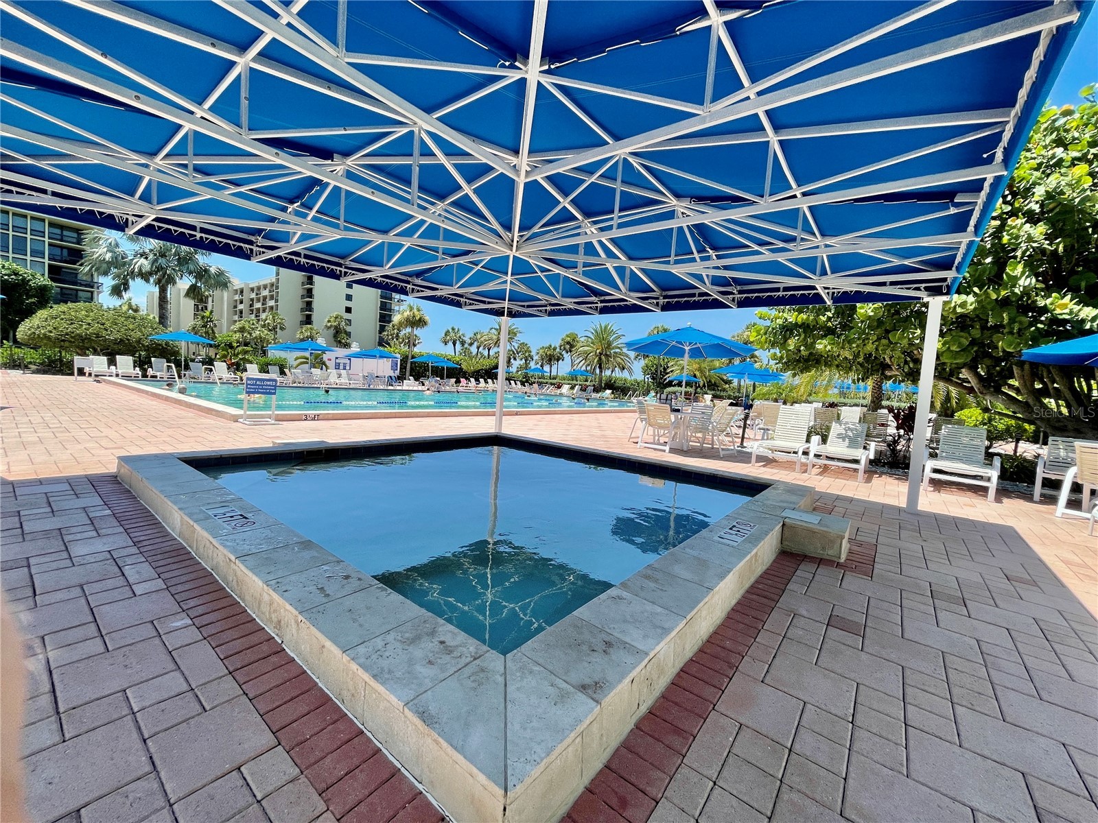 1135 Gulf Of Mexico Drive #505 Longboat Key FL 34228 A4694362 image27
