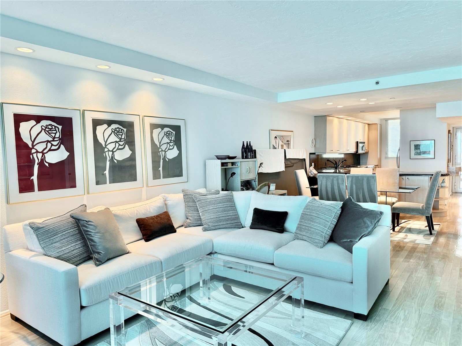 1135 Gulf Of Mexico Drive #505 Longboat Key FL 34228 A4694362 image3