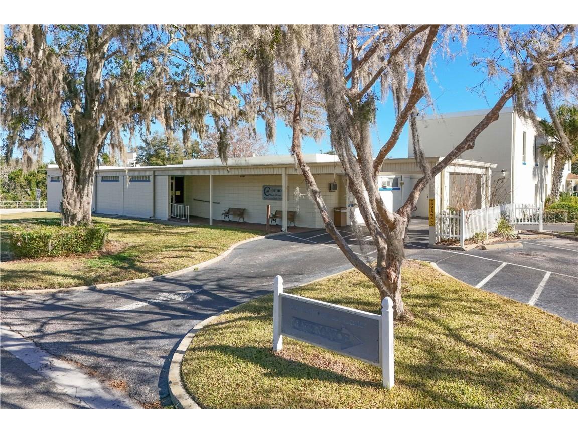 1135 Lake Avenue Clermont FL 34711 G5092645 image1