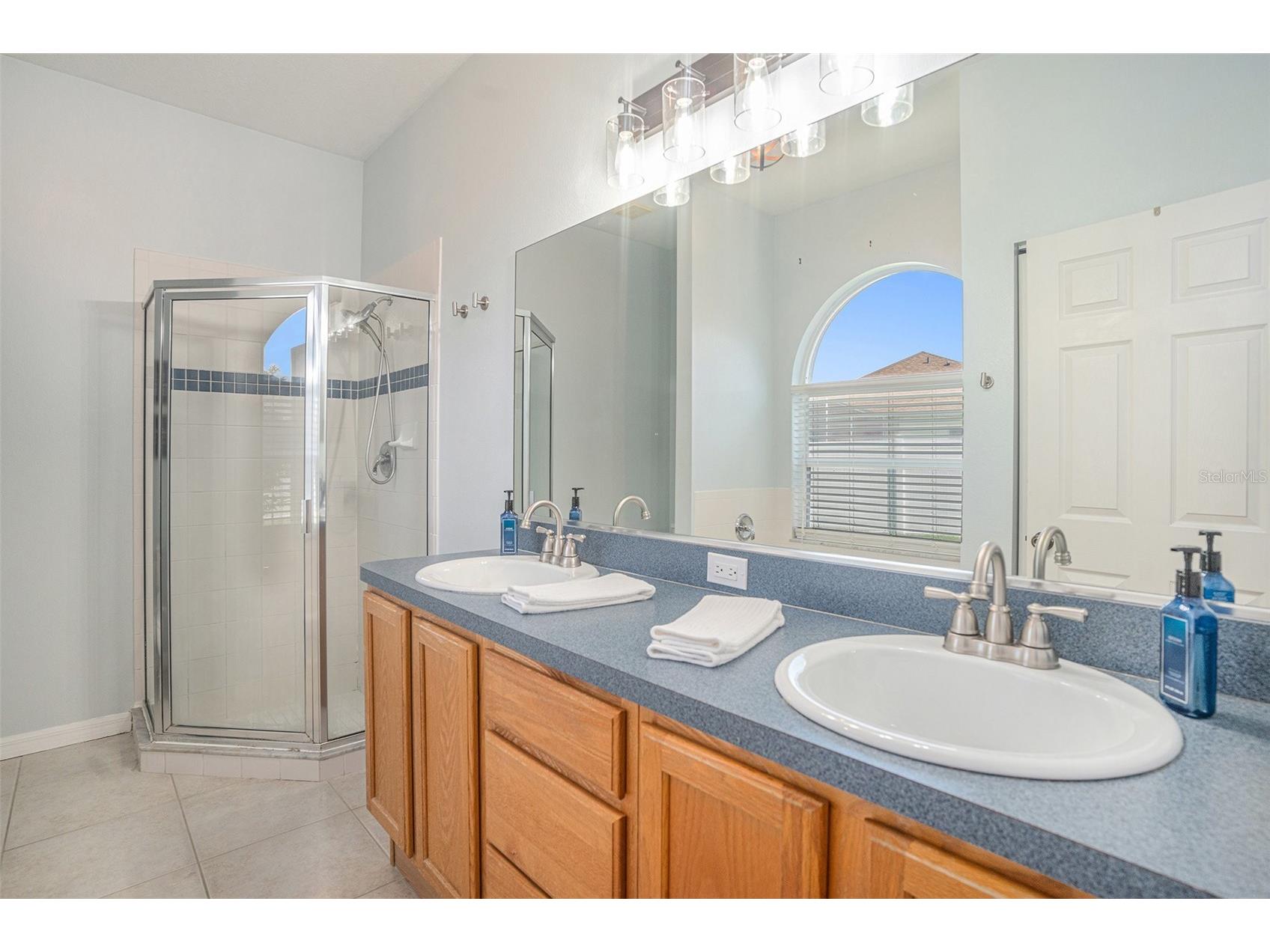 1135 Millbrook Circle Bradenton FL 34212 TB8464792 image7