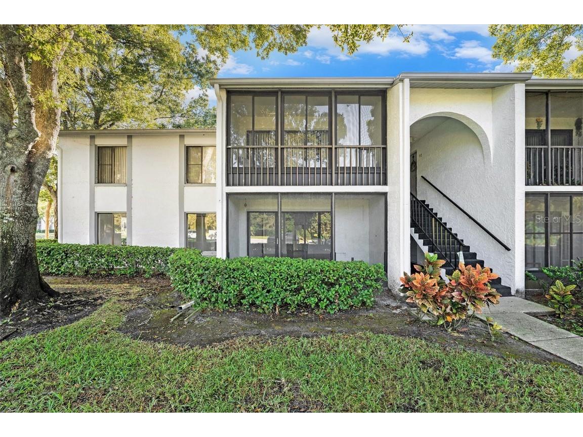 1135 Pine Ridge Circle W #A2 Tarpon Springs FL 34688 TB8439140 image1