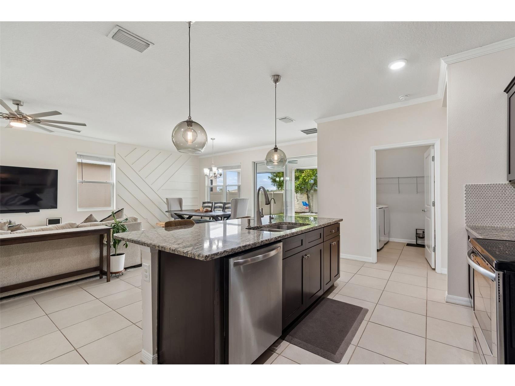 1135 Pipestone Place Wesley Chapel FL 33543 TB8490424 image8
