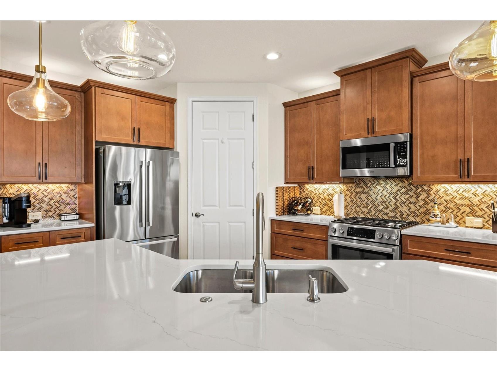 1135 Riverscape Street #1135 Bradenton FL 34208 - MANATEE RIVER A4687171 image13