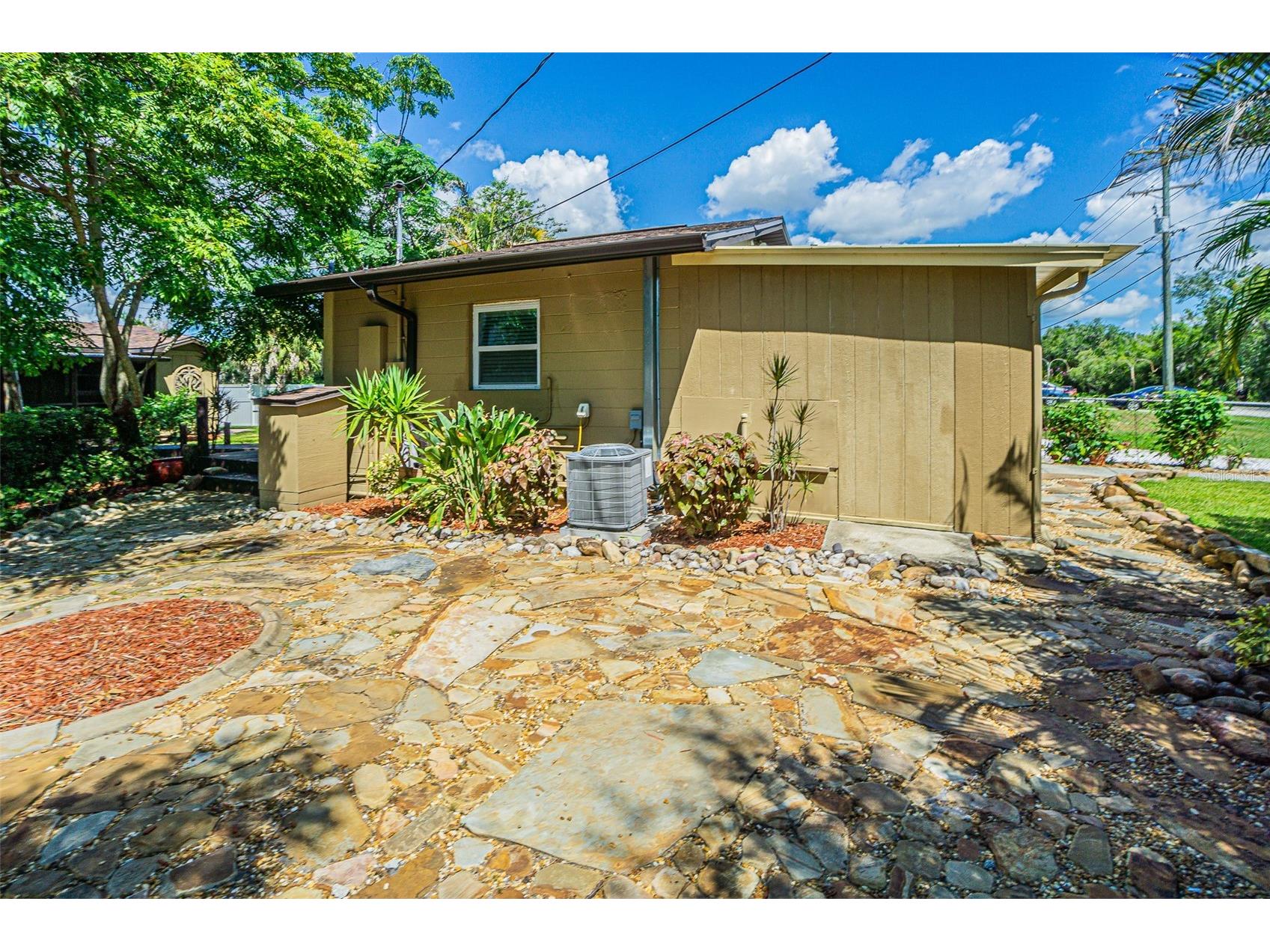 11350 Memorial Highway Tampa FL 33635 TB8523056 image15