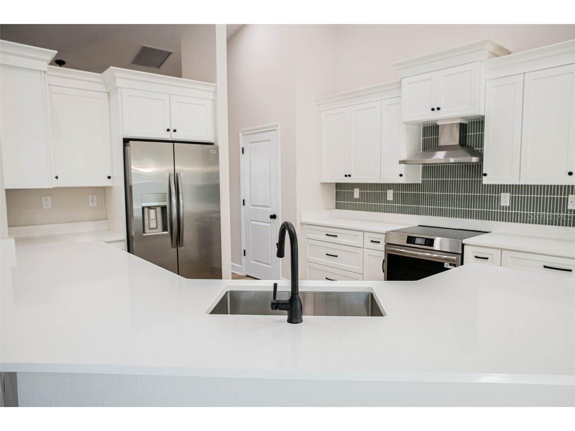 11350 Sage Thrasher Avenue Weeki Wachee FL 34614 TB8447910 image12