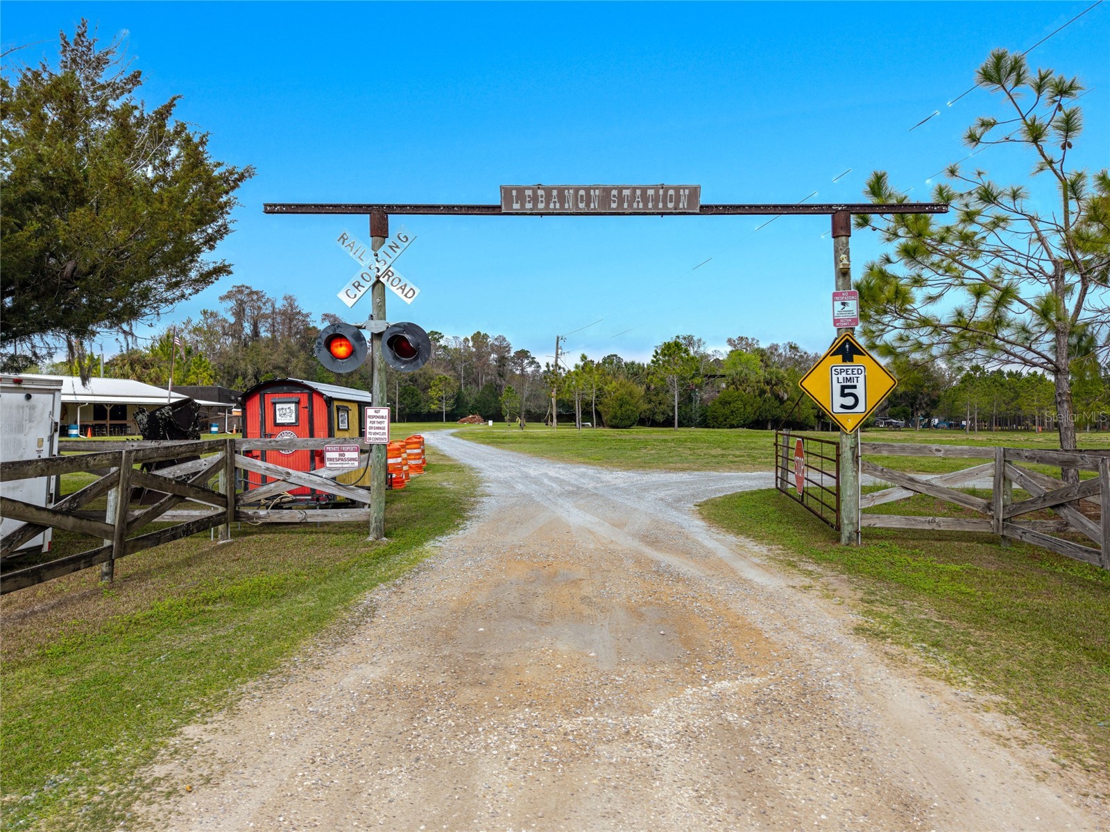 11350 State Road 121 Inglis FL 34449 O6396304 image1