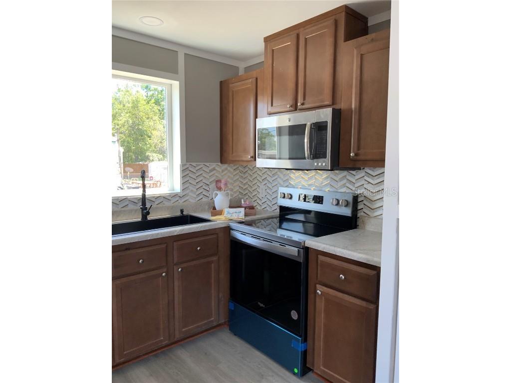 11351 Edison Avenue New Port Richey FL 34654 TB8382883 image8