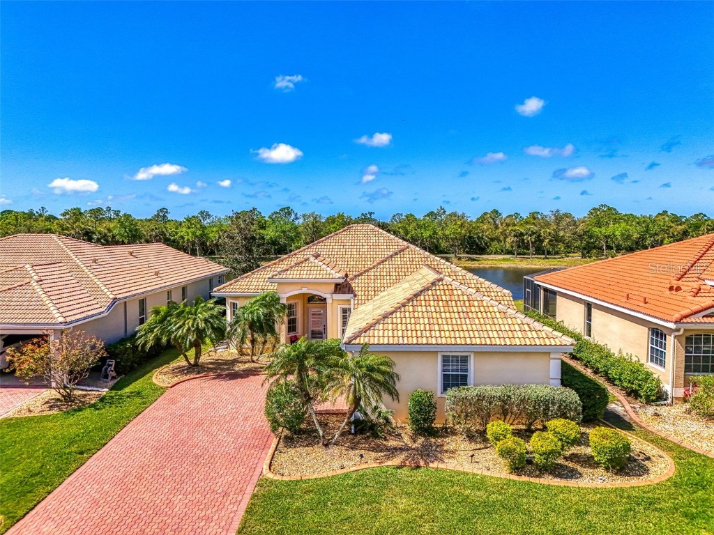 11352 Dancing River Drive Venice FL 34292 N6138020 image1
