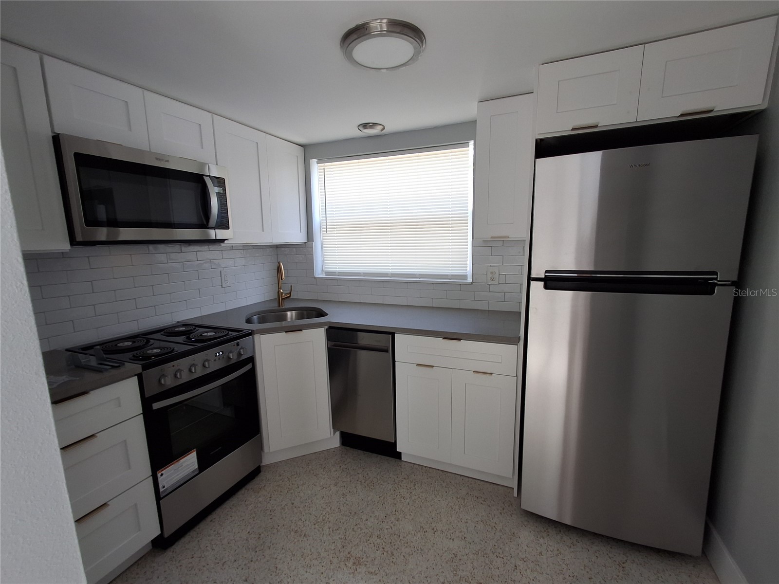 11355 3rd Street E Treasure Island FL 33706 TB8490313 image2