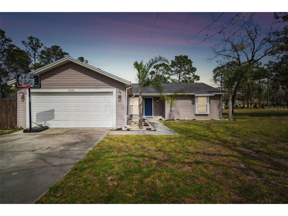 11359 Furley Avenue Weeki Wachee FL 34613 W7862333 image1