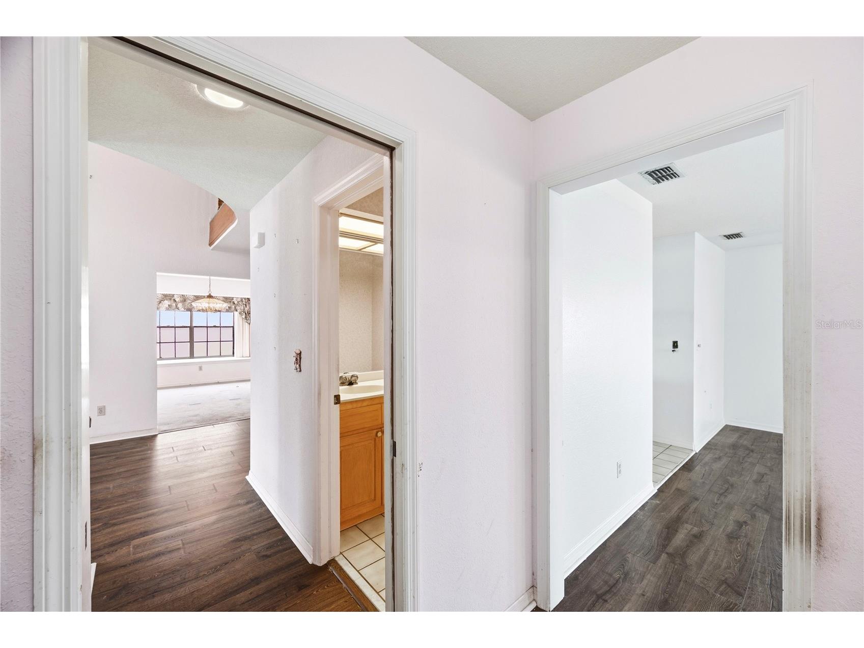 1136 3rd Avenue S Tierra Verde FL 33715 TB8523832 image37