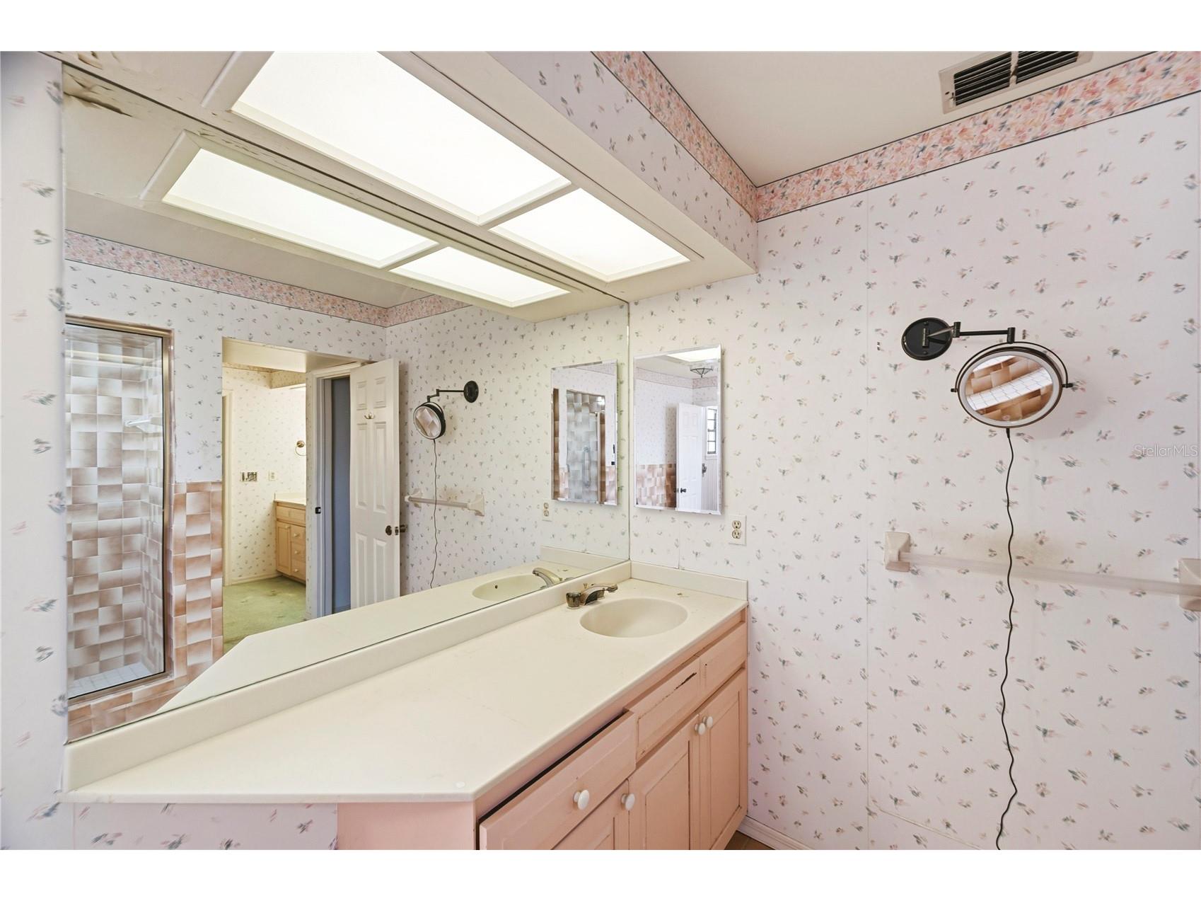 1136 3rd Avenue S Tierra Verde FL 33715 TB8523832 image50