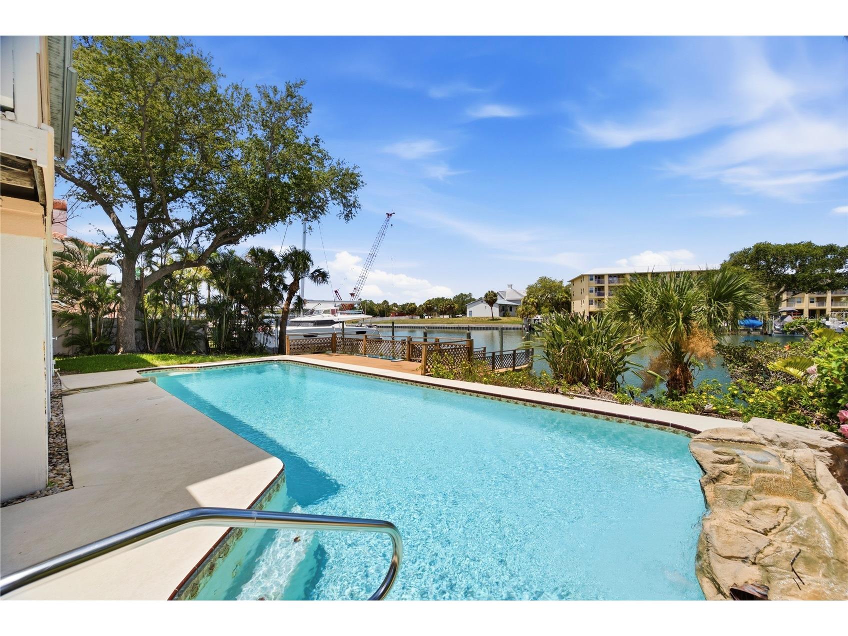 1136 3rd Avenue S Tierra Verde FL 33715 TB8523832 image63