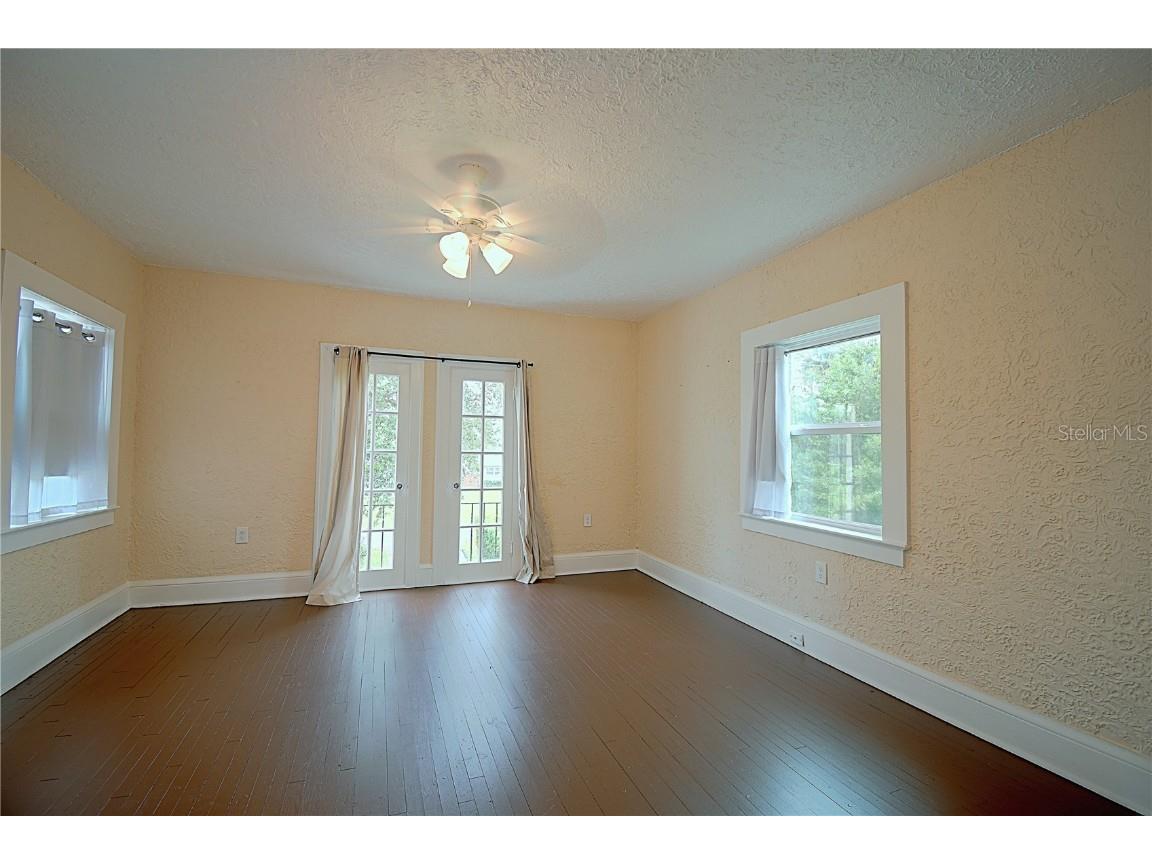 1136 Australia Avenue Daytona Beach FL 32114 V4945965 image24