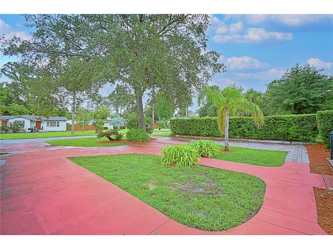 1136 Australia Avenue Daytona Beach FL 32114 V4945965 image3