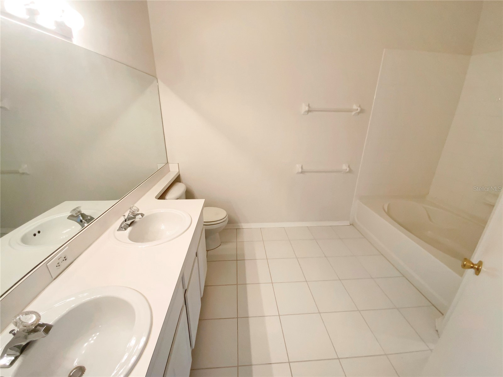 1136 Kennewick Court Wesley Chapel FL 33543 TB8460442 image15