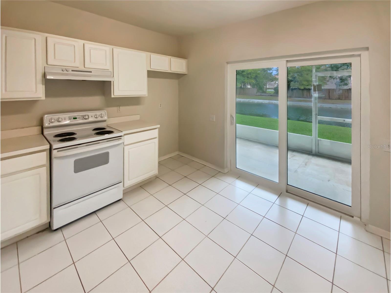1136 Kennewick Court Wesley Chapel FL 33543 TB8460442 image7