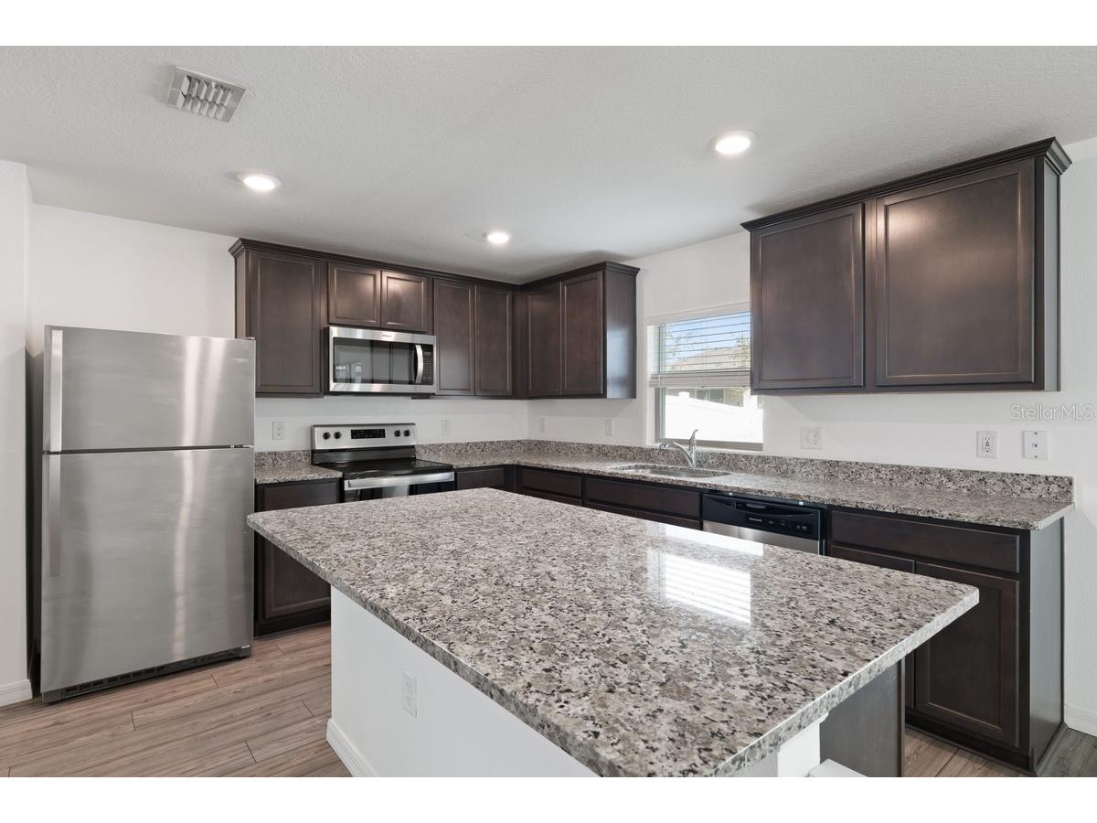 1136 Sea Pines Court Tavares FL 32778 - LAKE DORA S5145042 image6