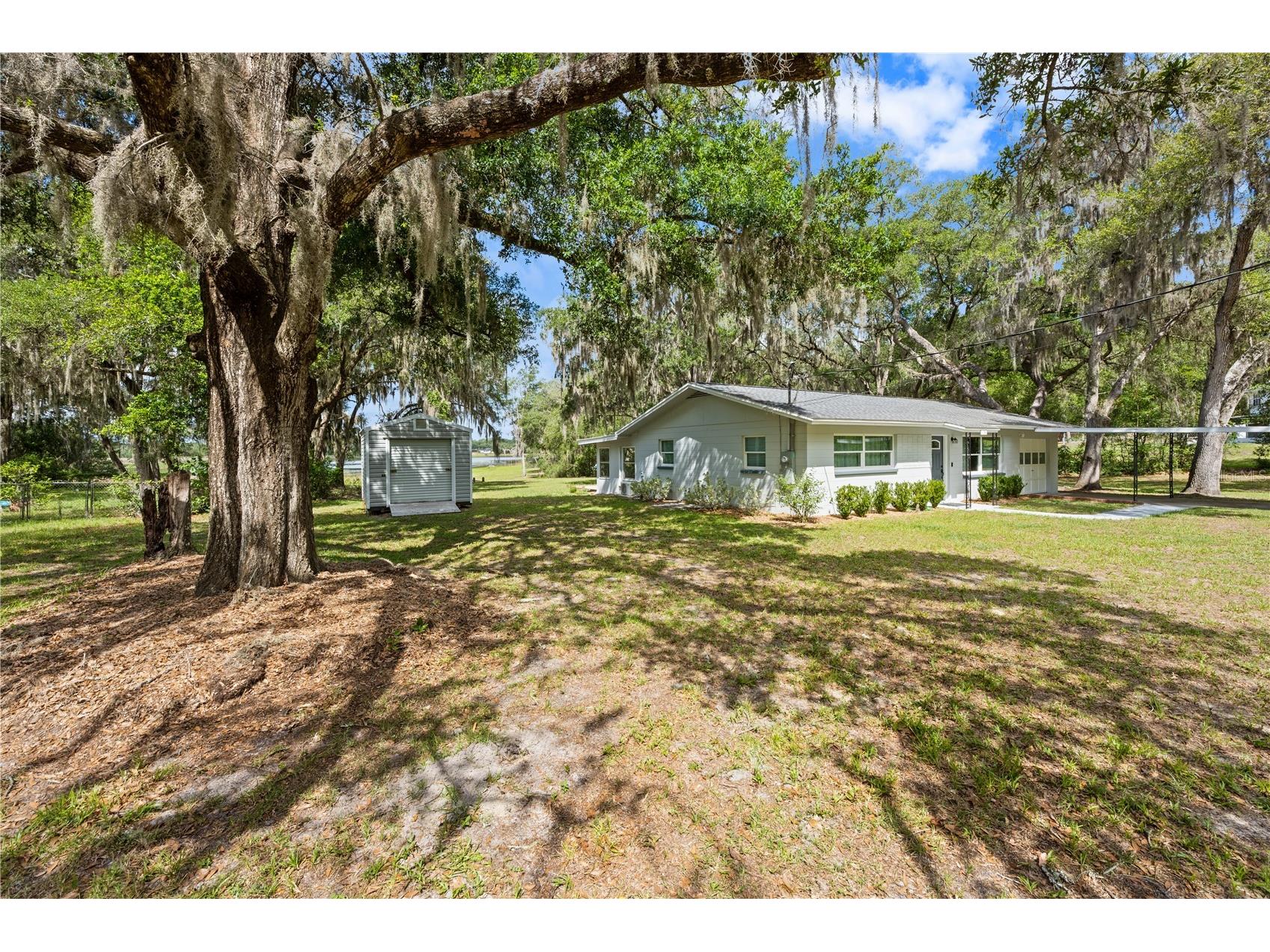 1136 SW Shorewood Drive Dunnellon FL 34431 - TIGER LAKE/BONABLE LAKE OM725130 image6