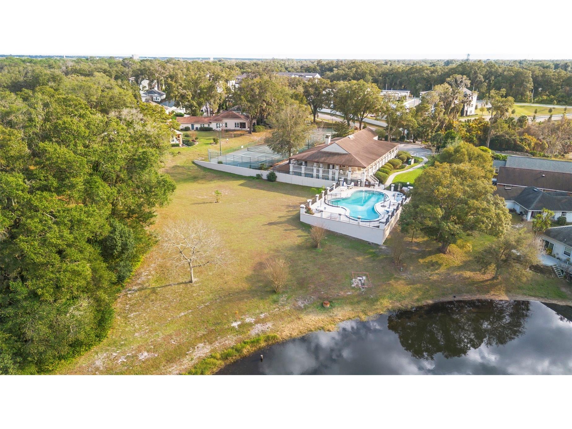 1136 W Glen Falls Road Deland FL 32720 V4946687 image7