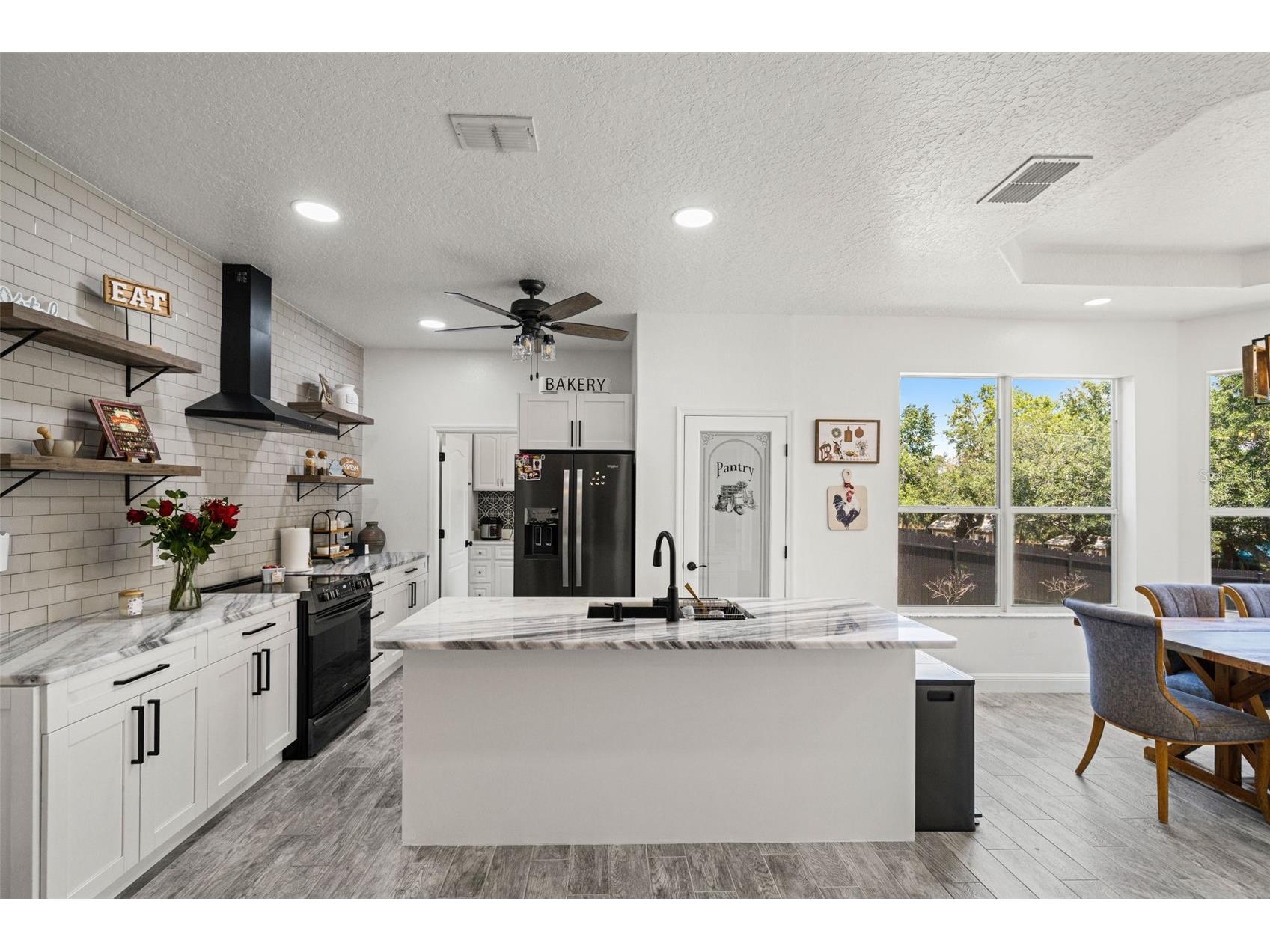 11360 Lark Sparrow Rd Weeki Wachee FL 34614 TB8509438 image18