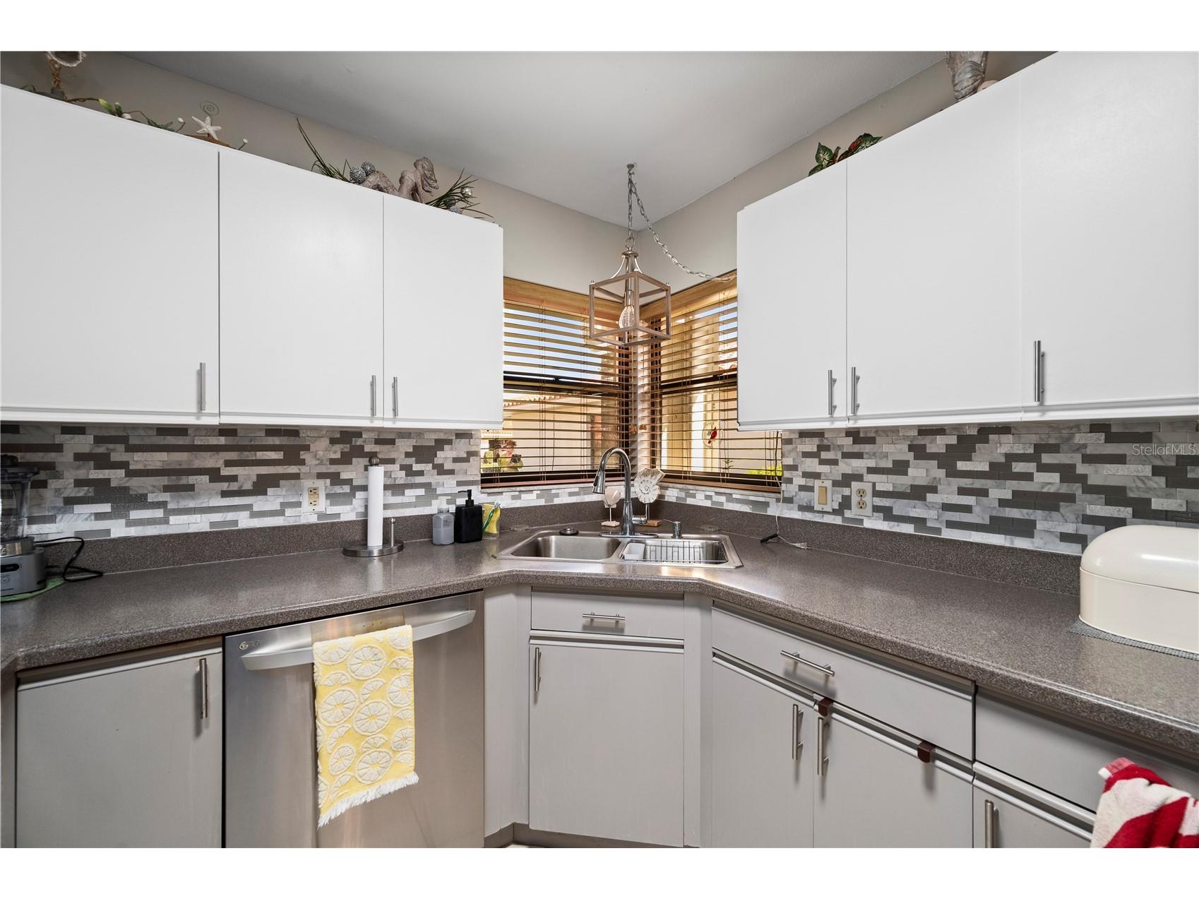 11365 SW Essex Drive Lake Suzy FL 34269 C7520925 image22