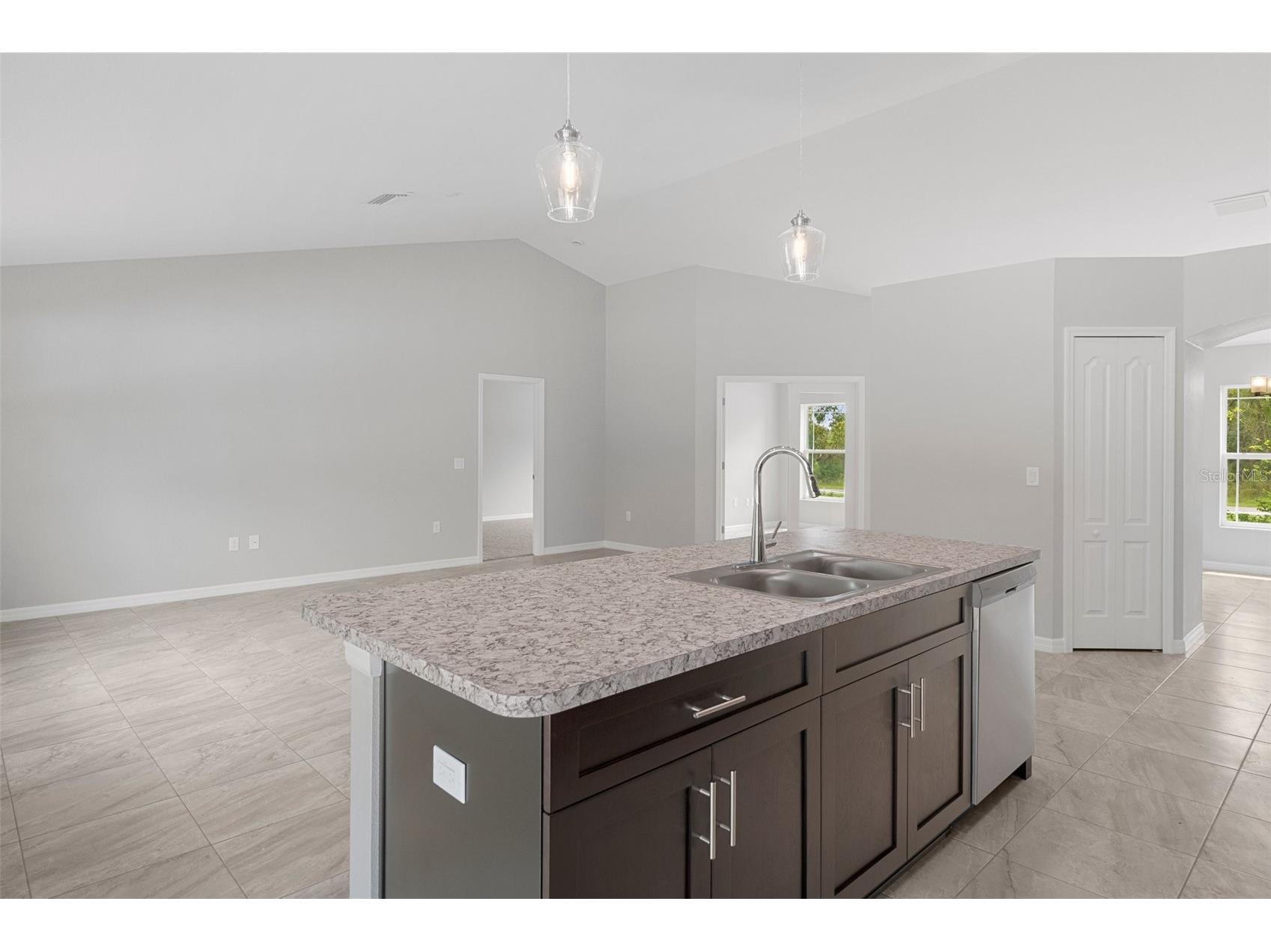 11367 Latchwood Avenue Weeki Wachee FL 34614 W7884019 image13