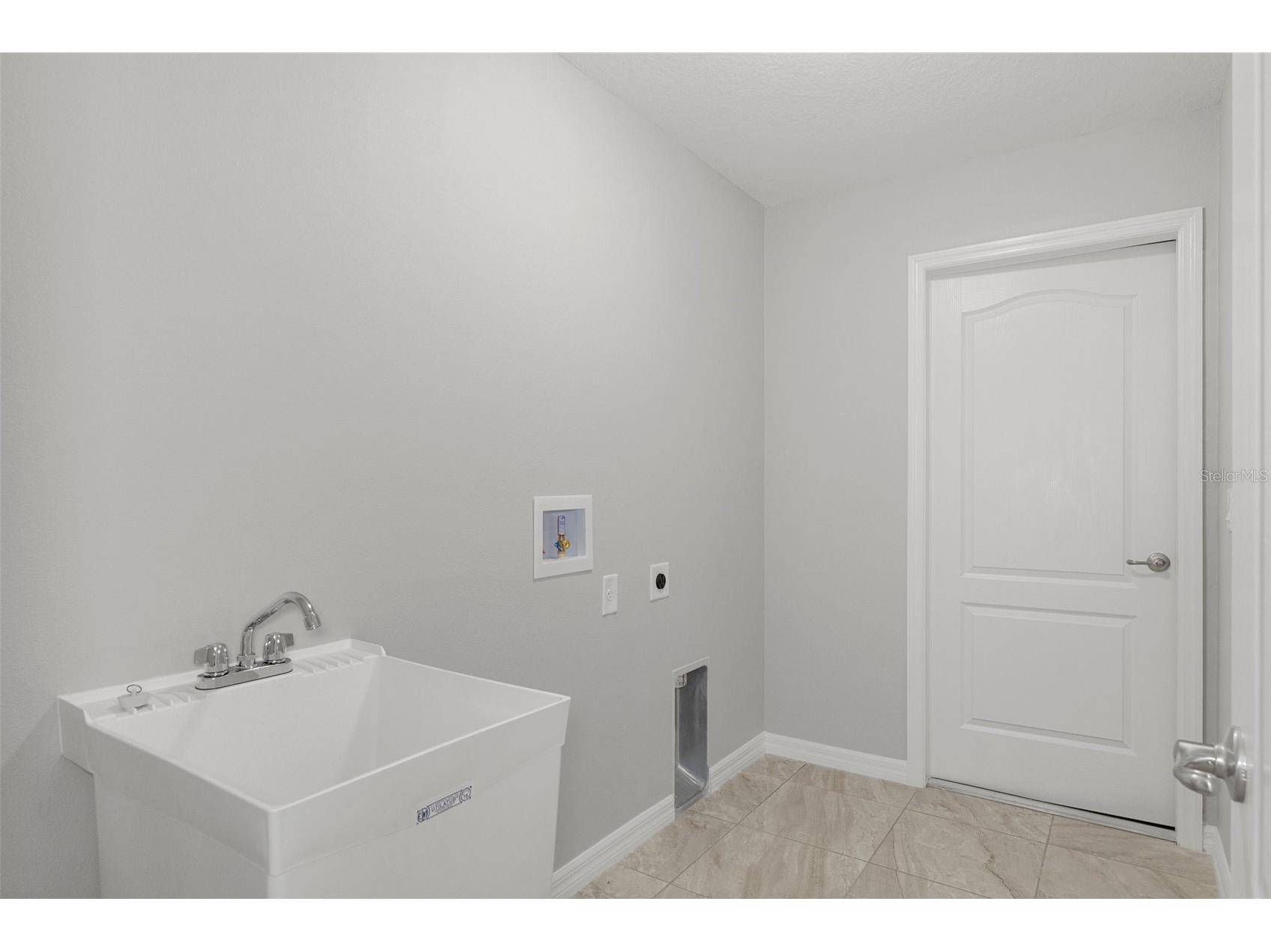 11367 Latchwood Avenue Weeki Wachee FL 34614 W7884019 image35